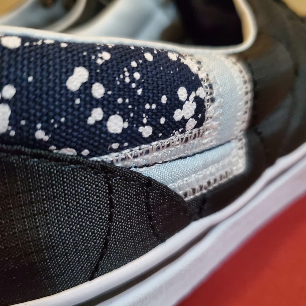 Vans Era - Picture 2 of 4